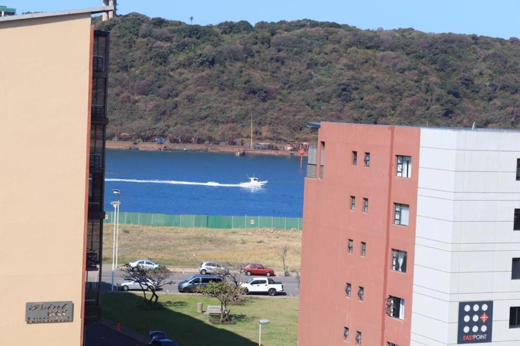 Point Waterfront The Sails Seaview Apartment -- Near Msc Cruise Terminal Durban Exterior photo
